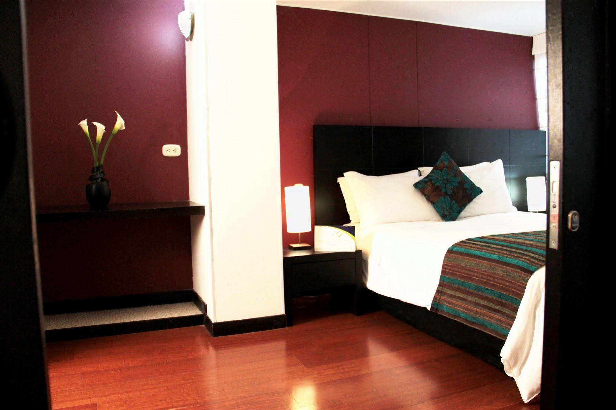 Hotel Confort 80 Zona Rosa Bogota Buitenkant foto